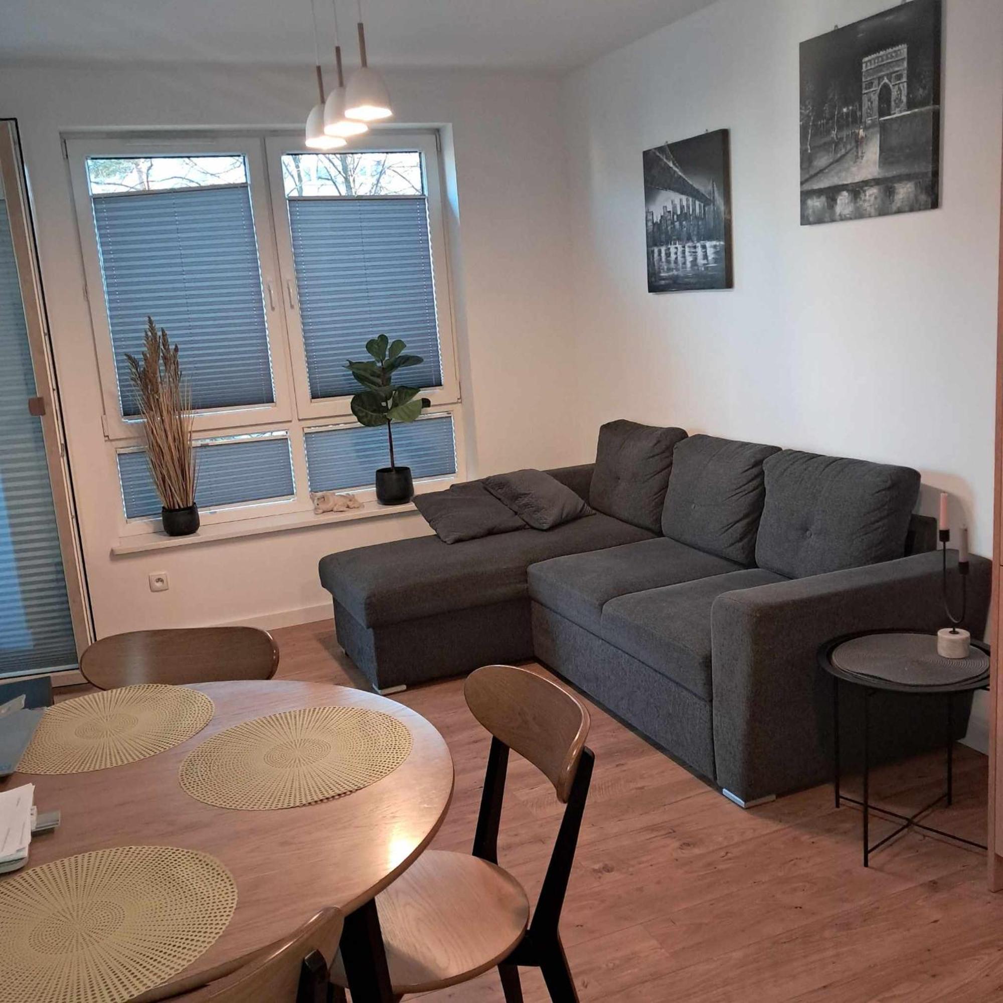 Apartament Julia 1-4 Os Starowapiennikowa 42A Z Balkonem Ze Sniadaniem Kontynentalnym 凯尔采 外观 照片